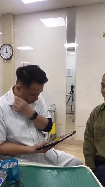 Hoàn thiện ca cấy ghép implant toàn hàm tại nha khoa Lạc Việt Intech cơ sở 160 Tây Sơn Đống Đa Hà Nội