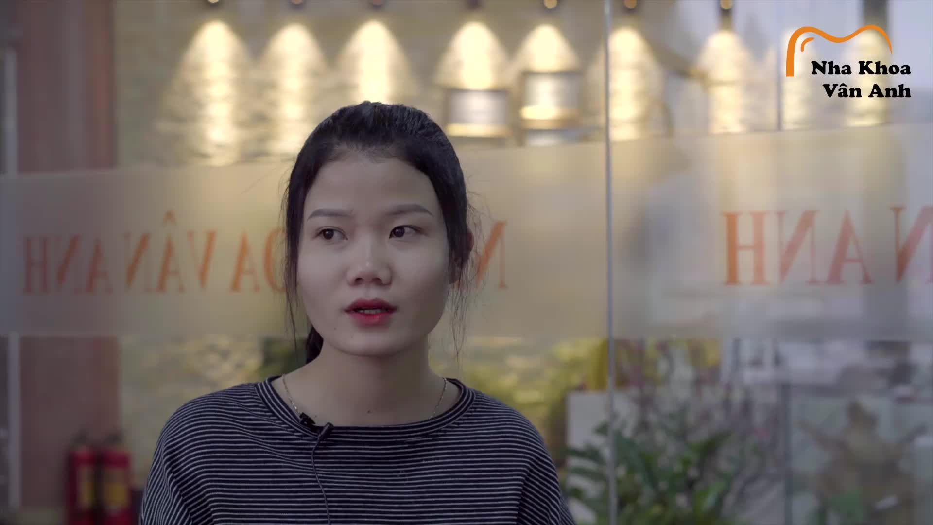 NỤ CƯỜI TRỞ LẠI SAU NIỀNG RĂNG MÓM