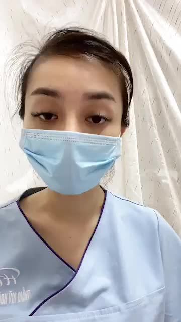 Buổi sáng cuối tuần cùng ngắm ngực đẹp, bụng đẹp với bác sĩ nhé!
