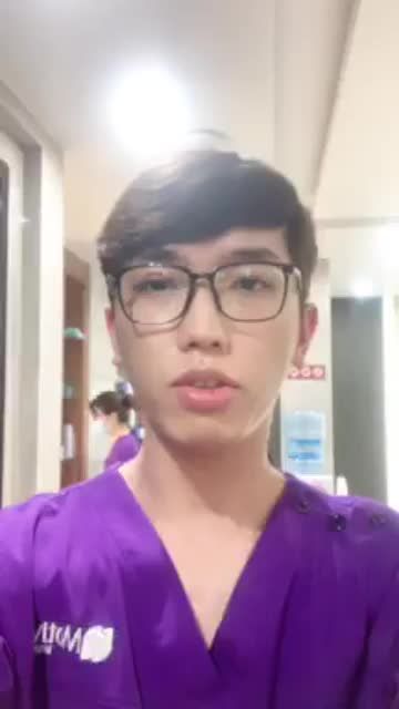 Vượt 1000km từ Bình Định đến với Dr Hoàng Tuấn để điều trị tình trạng bớt Ota đặc biệt của mình, bạn gái đã nhận được kết quả rất tốt sau 2/3 liệu trình