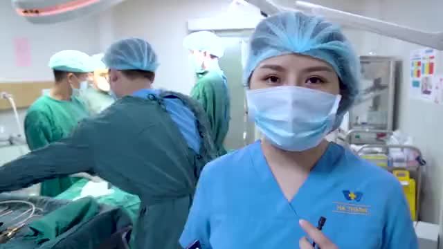Bác sĩ Vũ Quang trực tiếp chia sẻ về ca nâng ng ực cho chị khách hàng 42 tuổi ngày hôm nay !