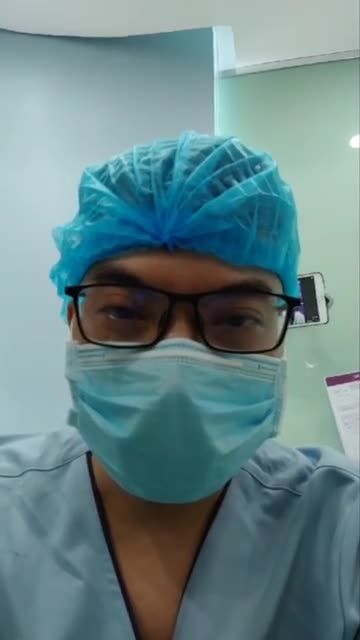 Thu gọn 2 môi bé ko cân đối cho bạn nữ tìm lại sự tự tin của mình.