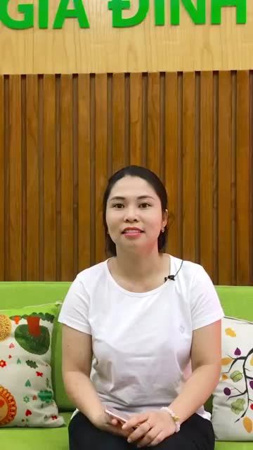 Nụ cười mãn nguyện, hạnh phúc của KH Kim Lê sau ca thẩm mỹ 20 răng sứ Emax tại chi nhánh Tô Hiến Thành.