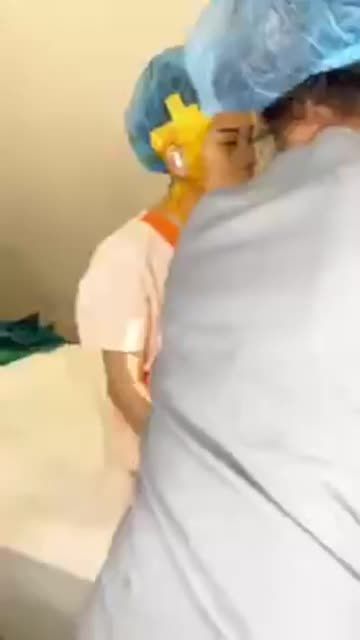 Mũi cấu trúc Sline cao tây sau phẫu thuật