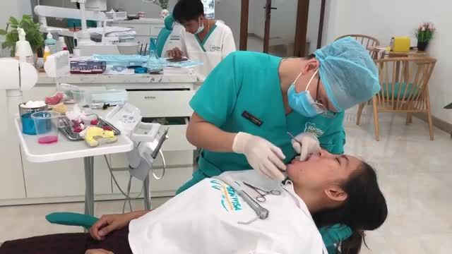 Phục Hình Răng Sứ Trên Implant Tại Nha Khoa Sentosa