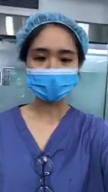 Đặt túi Motiva Nano chip Ergonomix size 320-300 cc khách hàng 45 tuổi, đường mổ nách