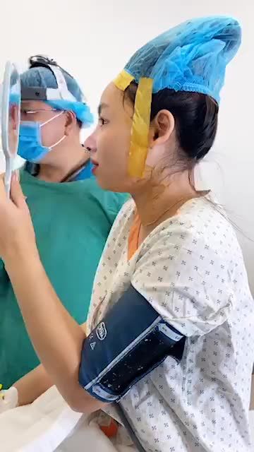 CẢI THIỆN MŨI NGẮN HẾCH CHO GƯƠNG MẶT THANH TÚ HƠN