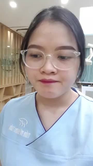 Xem thêm 14 video Điều Trị Cười Hở Lợi của bác sĩ Dr Hoàng Tuấn