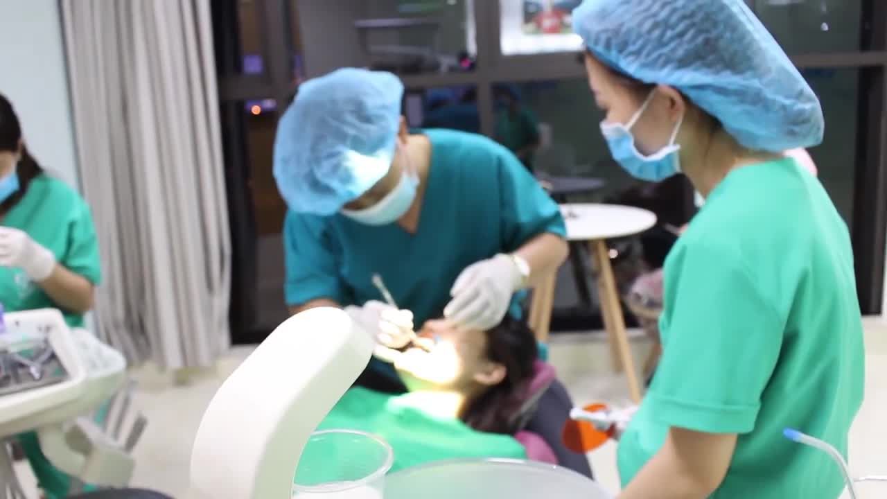NIỀNG RĂNG NÀO PHỔ BIẾN VÀ TỐT NHẤT HIỆN NAY