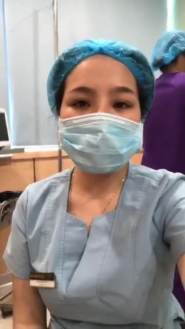 Cải thiện đôi mắt da thừa nhiều sau 30 phút bằng phương pháp phẫu thuật treo cũng mày .