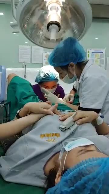 Ca tân trang cô bé thứ 2 trong ngày. Mời các chị em vào theo giõi .