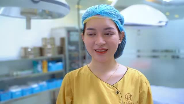 Cận cảnh đôi mắt "lỡ ngắm là mê" của bạn gái sau khi SỬA MÍ DEEP TECH20 tại Dr.Hải Lê