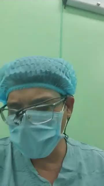 Nâng ngực nội soi chân không Túi 340cc bên trái và bên phải Quá đẹp, quá đỉnh cho em gái tuổi đôi mươi