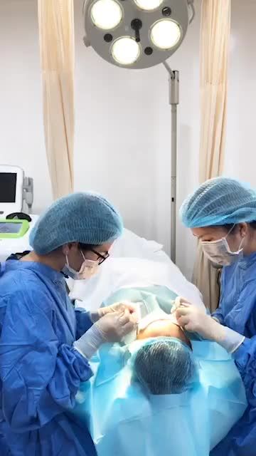 Làm thế nào để điều trị SẸO LÕM HIỆU QUẢ