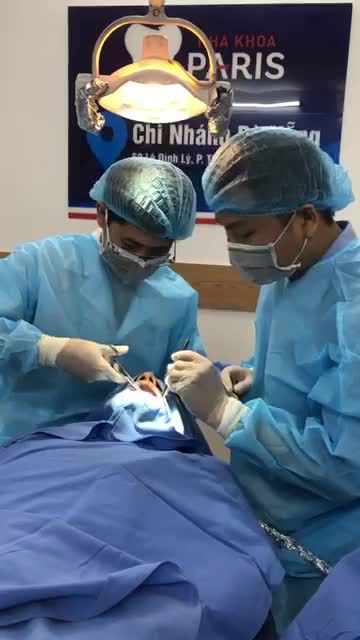 BS PHAN TIẾN HOÀI CẮM 3 TRỤ IMPANT SCI PHỤC HÌNH RĂNG MẤT CHO KHÁCH HÀNG