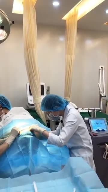 SẸO LÕM  SẸO RỖ KẺ THÙ CỦA LÀN DA