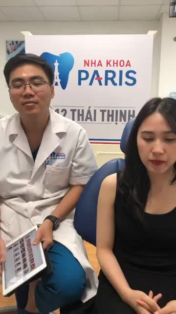 Khách hàng thăm khám liệu trình 1 năm niềng răng mắc cài sứ thường tại Nha Khoa Pái 12 Thái Thịnh
