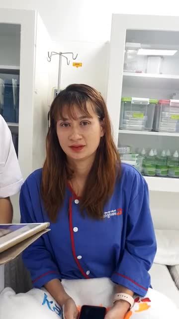 Khách hàng "tươi rói" ngay sau khi CẮT MÍ