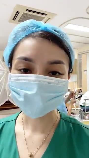 Chúc buổi sáng tốt lành! Mời cả nhà ngắm bụng đẹp sáng nay cùng bác sĩ nhé.