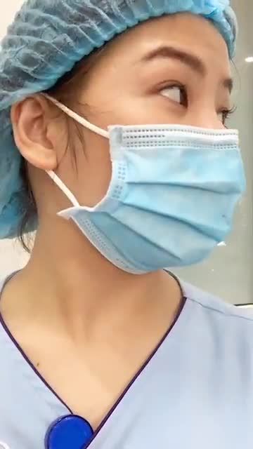 Tiếp tục là kết quả ca mũi số 66 đã có rồi đây ạ! Nhân đây cũng giới thiệu đến cả nhà một loại sụn mới mà bác sĩ đang sử dụng nhé!