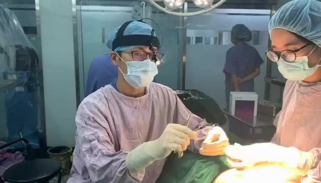 VAI TRÒ QUAN TRỌNG CỦA KIỂM SOÁT CHẢY MÁU TRONG NÂNG NGỰC