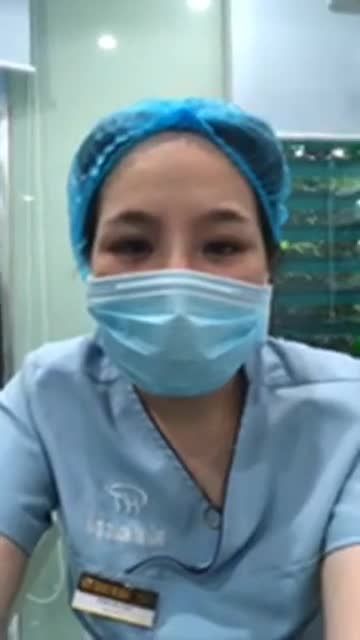 Quá trình trẻ hoá cô bé bằng phương pháp phẫu thuật loại bỏ phần da nhăn nheo thâm sạm , tầng sinh môn bị giãn rộng do sinh thường cho chị khách đã từng sinh thường 3 bé .