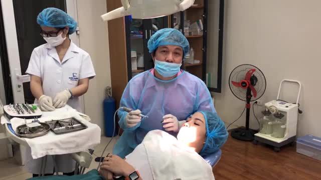 Ca cắm implant AN TOÀN được thực hiện bởi BSCK I Nguyễn Minh Giang tại Nha Khoa Ngân Phượng