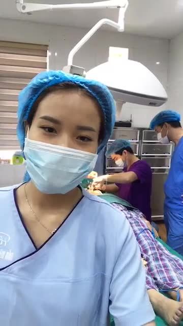 Chỉ còn 1 NGÀY DUY NHẤT để nhận ưu đãi của bác sĩ với các dịch vụ làm đẹp, cả nhà vào tương tác với bác sĩ nhé!