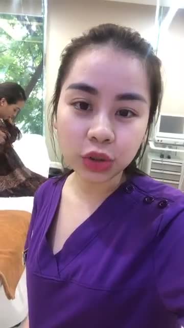 Rãnh mũi má hay " râu rồng" làm khuôn mặt bạn trở nên kém trẻ trung hấp dẫn
