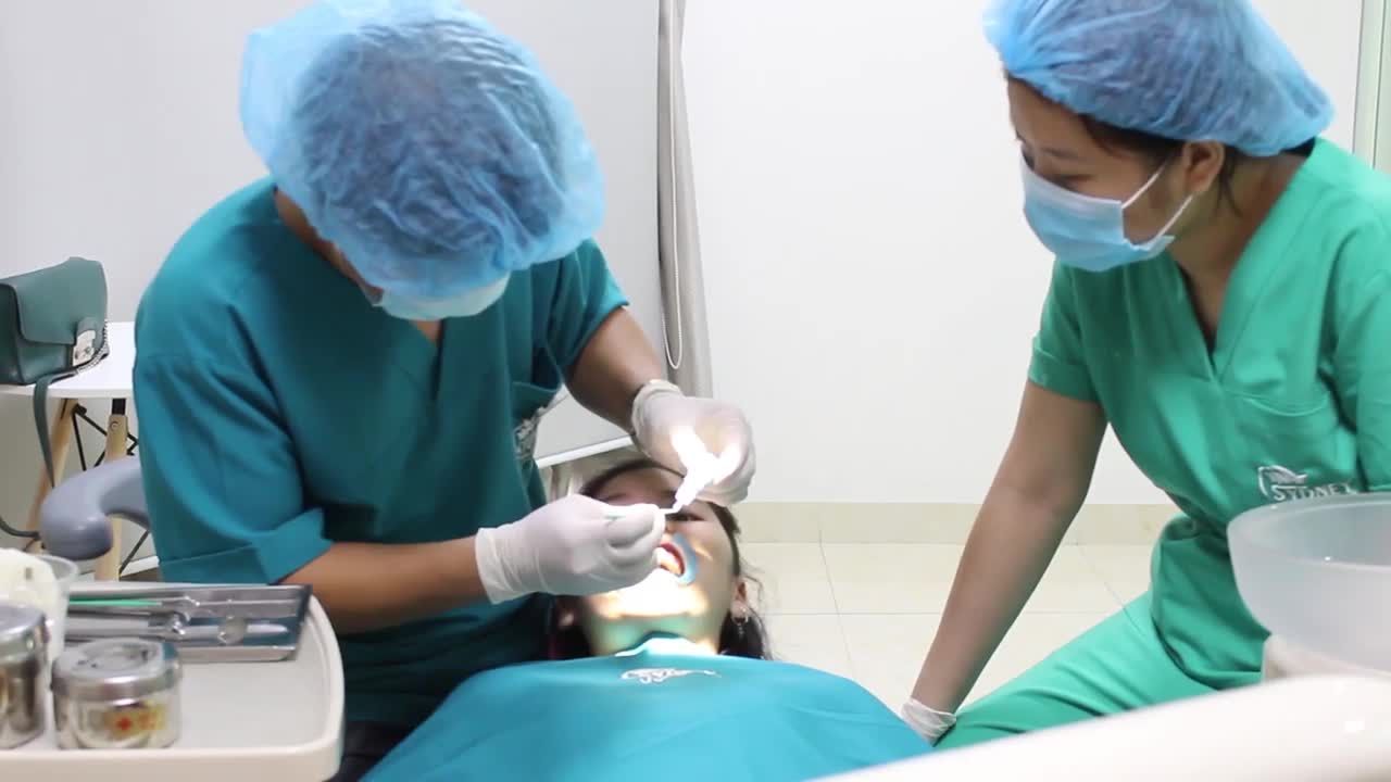 NIỀNG RĂNG - TIẾT KIỆM - HIỆU QUẢ