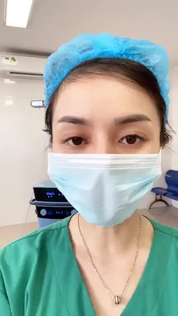 Tuổi dậy thì khó chịu và tự ti vì mồ hôi nách?
