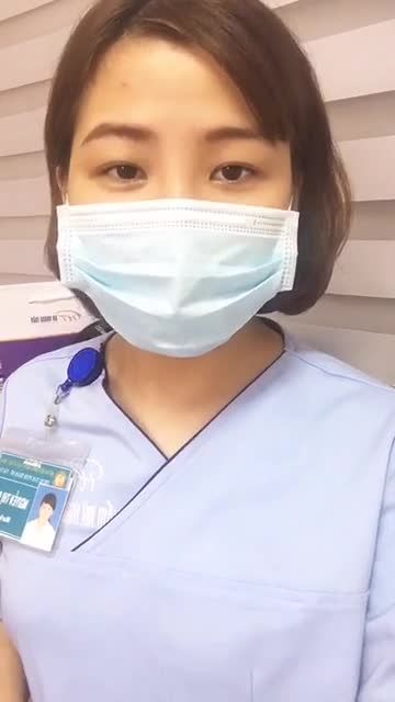 Đã từng nâng mũi nhưng bị viêm, khách hàng đã tháo sụn mũi. Nay đến với bác sĩ Hoàng Tuấn để tân trang lại dáng mũi.