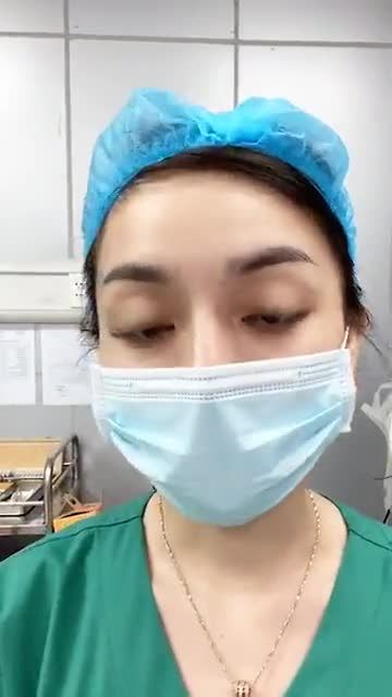 Trẻ hoá cô bé toàn diện cho bà mẹ 3 con. Cùng theo dõi quá trình bác sĩ thực hiện nhé.