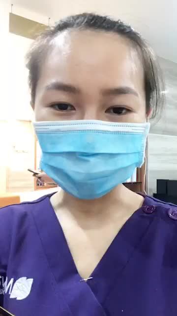 Từng điều trị Nám Sai cách khiến làn da của chị Hạnh bị tổn thương nặng nề , qua một người bạn giới thiệu c đã đến với Dr Hoàng Tuấn để giải cứu làn da !