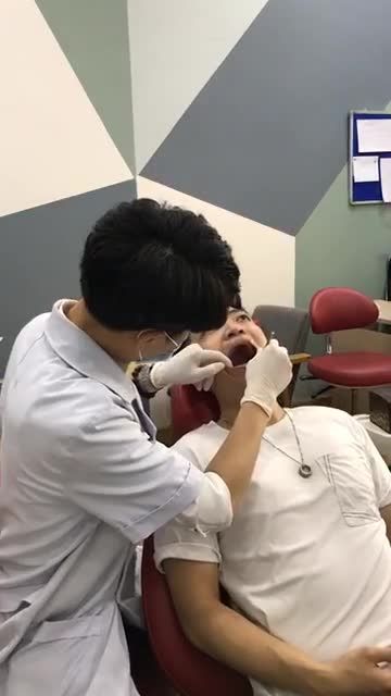 TƯ VẤN CHỮA CƯỜI HỞ LỢI VÀ THẨM MỸ RĂNG SỨ tại nha khoa BeDental