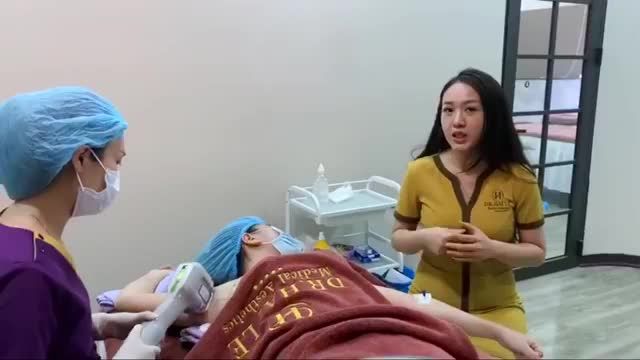 Đừng để hôi nách làm ngăn cách tình yêu. "Xóa sổ" hôi nách với Công nghệ Miradry - hiệu quả - an toàn - duy trì kết quả lâu dài