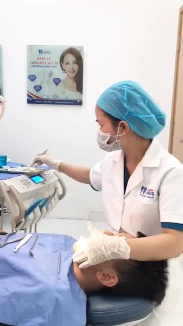 Ca gắn mắc cài Kim Loại Tự Buộc cho bạn Hải Đăng 13 tuổi đến từ vinh được thực hiện bởi bác sĩ Lê Thị Hải.