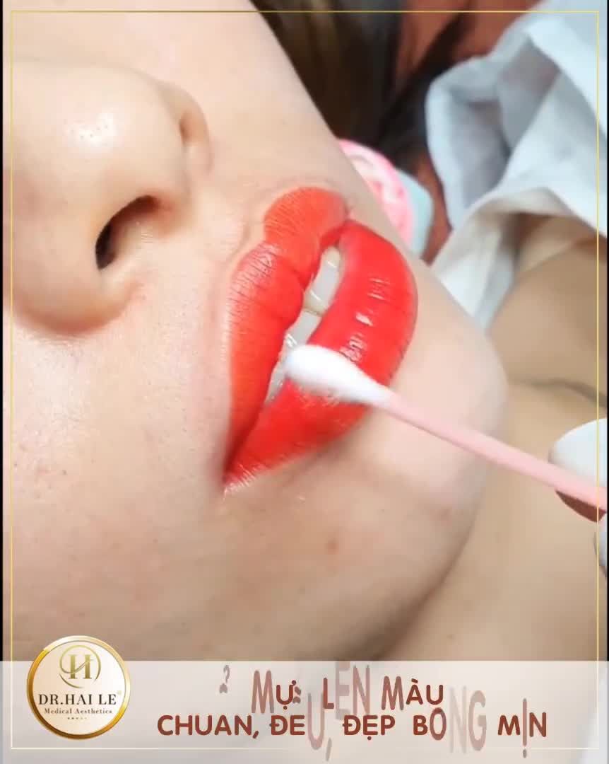 MÔI ĐỎ CĂNG BÓNG ĐẸP LỊM TIM !!!