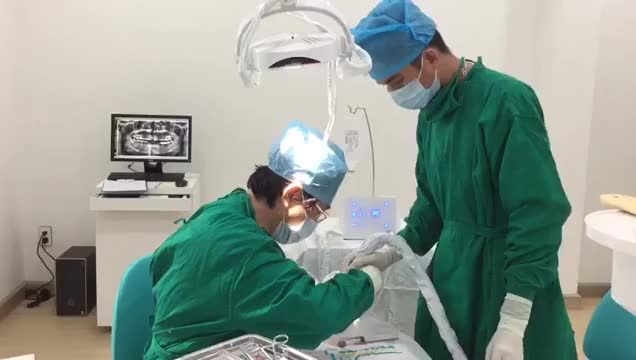 GIẢI PHÁP MỚI CHO KHÁCH HÀNG SỢ NHỔ RĂNG KHÔN