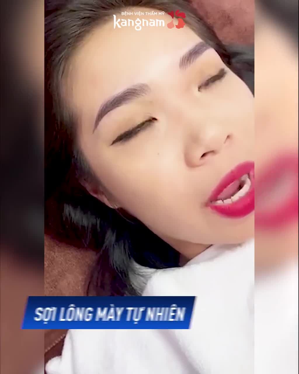Bé khách điêu khắc mày Hairstroke xong cả khuôn mặt sắc nét luôn!