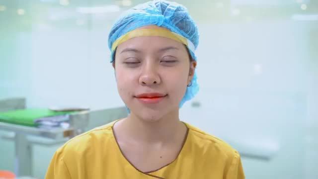 MẶT XINH  MÍ ĐẸP CÓ LÀM ANH "SAY NẮNG" ?