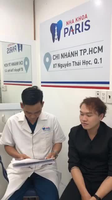 Khách hàng Dương Chí Thành sử dụng dịch vụ niềng răng mắc cài kim loại , khách tái khám sau 8 tháng