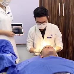 Điều trị rụng tóc bằng công nghệ HAIRFUL cho khách hàng nam giới Bấm xem ngay