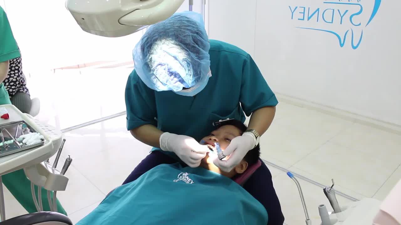 NGĂN NGỪA THÓI QUEN XẤU ĐẾN RĂNG MIỆNG CỦA TRẺ