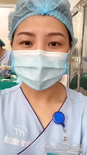 Nâng mũi Sline kết hợp thu cánh mũi cho vị khách hàng 17 tuổi. Ca mũi số 4 trong ngày hôm nay đã có kết quả rồi đây ạ!