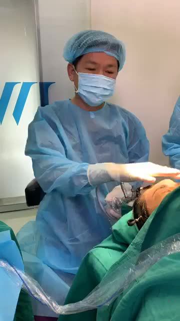 BÁC SĨ TÚ DUNG XOÁ ÁM ẢNH CHÂN MÀY XẬP XỆ - TRẺ HOÁ GƯƠNG MẶT NHANH CHÓNG VÀ AN TOÀN NHẤT CHO NỮ KHÁCH HÀNG TRUNG NIÊN
