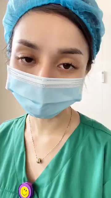 Mồ hôi nách gây khó chịu? Mồ hôi nách ảnh hưởng cuộc sống?
