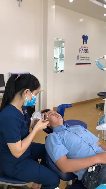 TẨY TRẮNG RĂNG TẠI PHÒNG