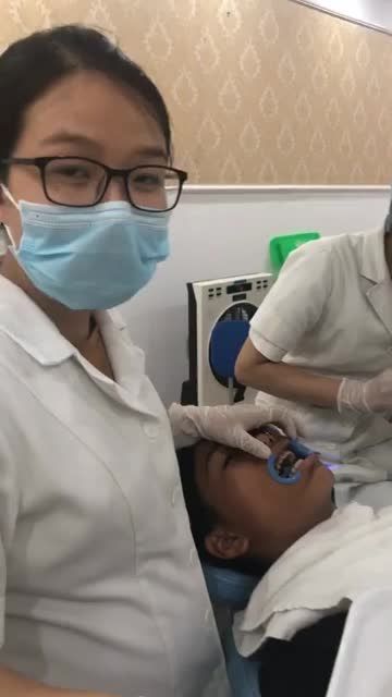 Gắn mắc cài hai hàm tại nha khoa quốc tế việt pháp  địa chỉ số 6 THÁI HÀ