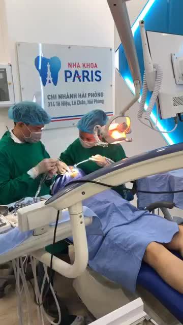 Cấy ghép Implant cho khách hàng Phạm Thanh Huệ tại nha khoa Paris Hải Phòng